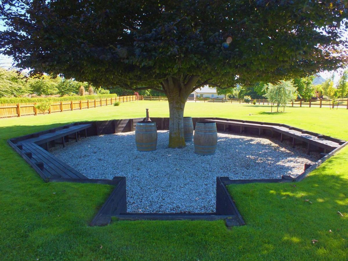 Copper Beech Wanaka - Luxury Accommodation Екстер'єр фото
