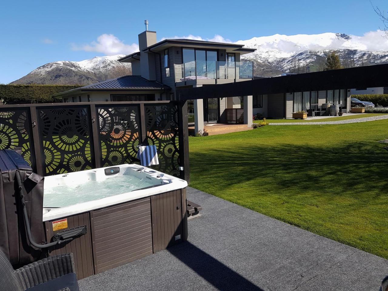 Copper Beech Wanaka - Luxury Accommodation Екстер'єр фото